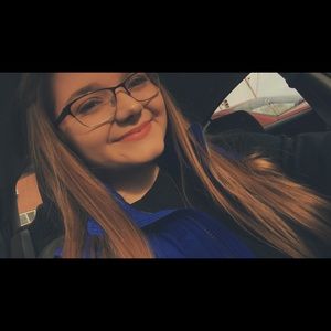 Meet your Posher, Emma